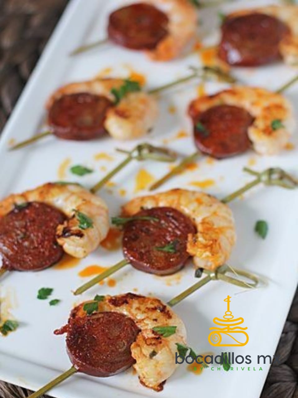 Brocheta de camarón y chorizo