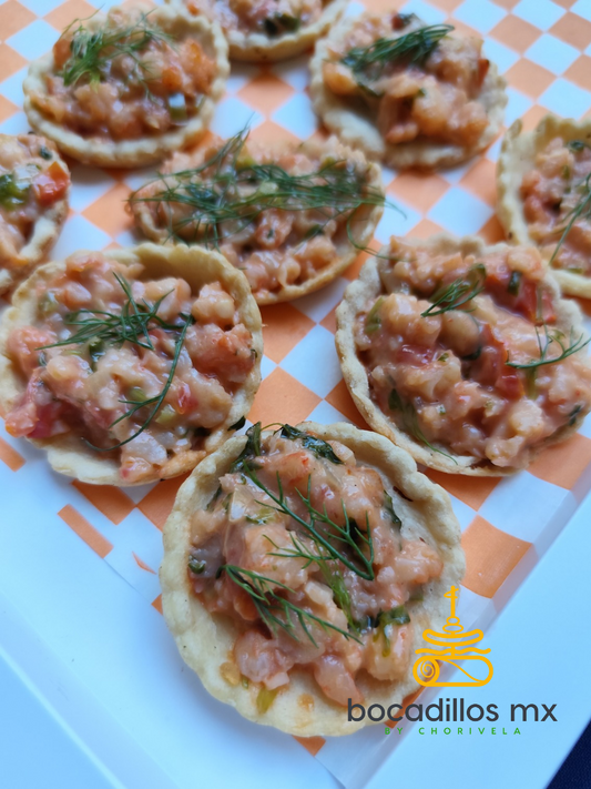 Montado de camaròn en salsa mil islas
